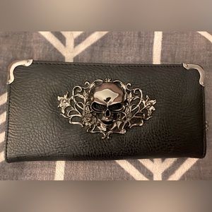 Skull & Crossbone Wallet 💀